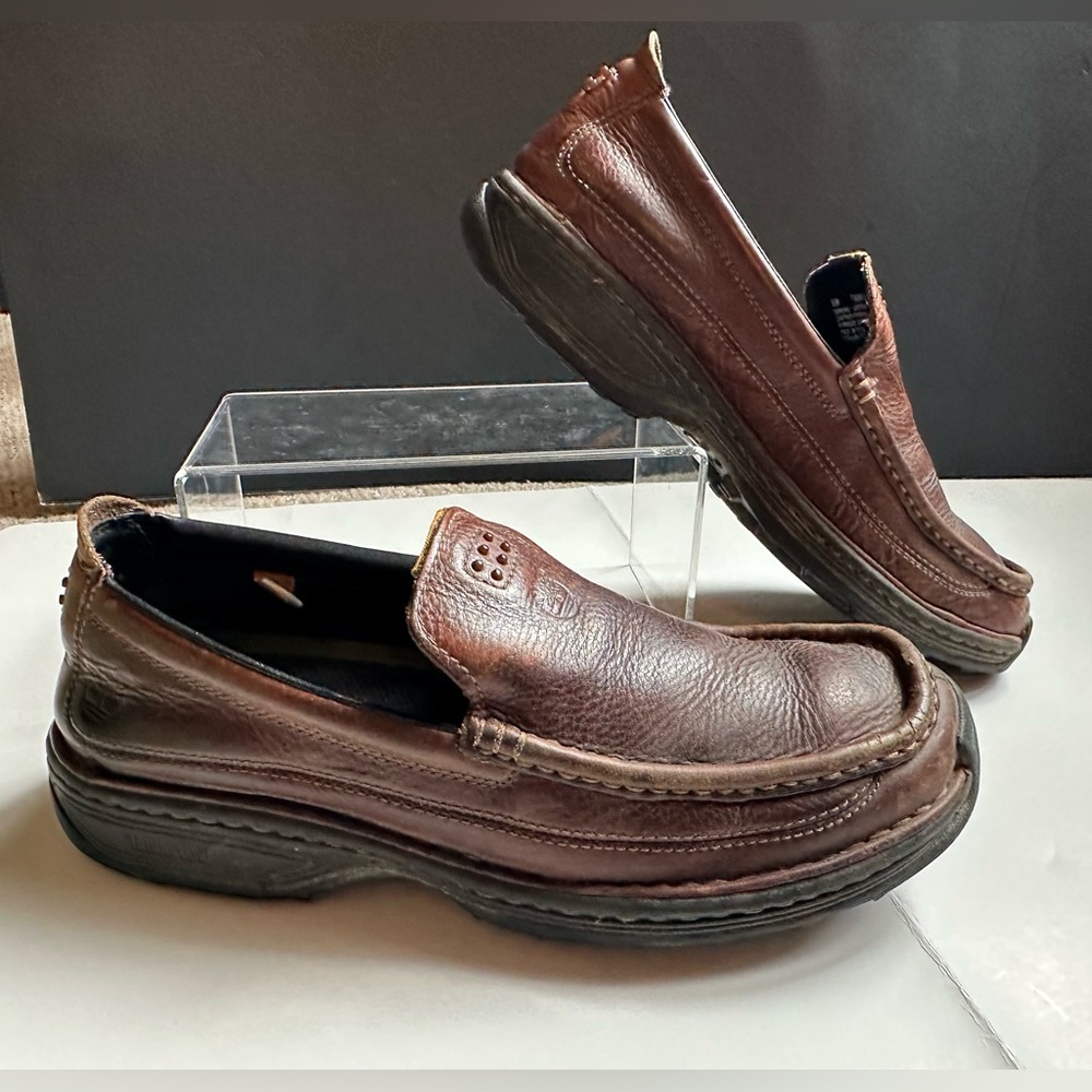 TIMBERLAND Saluto Pebbled Leather Slip On Loafer, men’s 9, lug sole, Excellent!